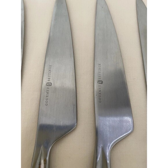 9 Gourmet Settings Stainless Steel Metro Pattern French Solid Dinner Knives - Picture 3 of 4